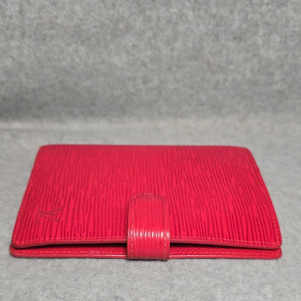 Louis Vuitton Vibrant Red Epi Leather Wallet